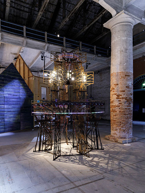 Lee Bul, 〈Aubade V〉(2019). Photo: Lee Bul