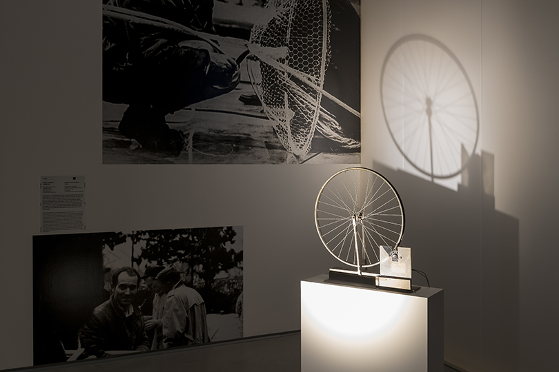 Robert Rauschenberg, 〈Tracer〉, 1962. 69.90×57.20×15.20㎝, Pace Gallery Seoul