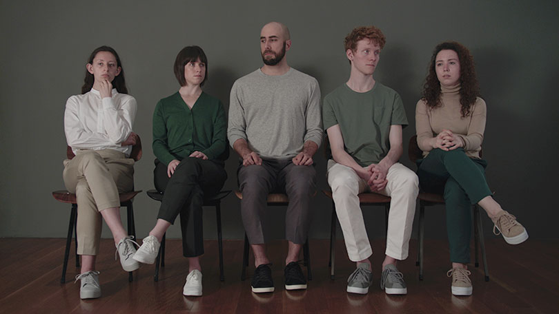 오민, 〈관객과 공연자〉 , 2017, 2018. 6채널 필름, 14 채널 오디오, 6분 53초. ⓒ서울시립 북서울미술관