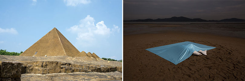 왼쪽) 알렉스 스트라다(Alex Strada), 〈Great Pyramids of Giza. Shenzhen, China〉, 아카이벌 잉크젯 프린트, 2015 오른쪽) 백병기, 〈Take Me Home〉, 롤스크린에 사진 인쇄, 2015. 모두 뉴욕한국문화원의 〈2017년 공모 당선 작가전: In/visible: Things to be Discussed〉 참여 작품. (사진: 뉴욕 한국문화원)