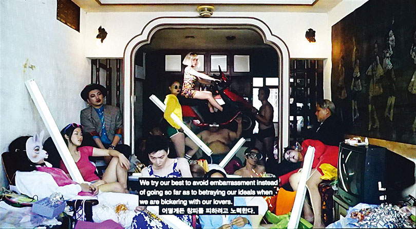 Installation view: 〈SUNSHOWER: Contemporary Art from Southeast Asia 1980s to Now〉 The National Art Center, Tokyo/ Mori Art Museum, 2017 Photo: Kioku Keizo Photo courtesy: Mori Art Museum, Tokyo