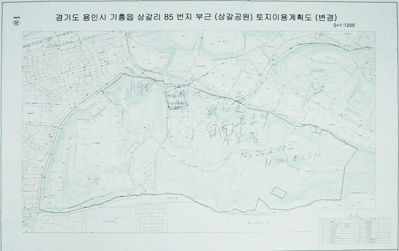 Nam June Paik’s signature onsite plan of Nam June Paik Art Center (courtesy of Nam June Paik Art Center)