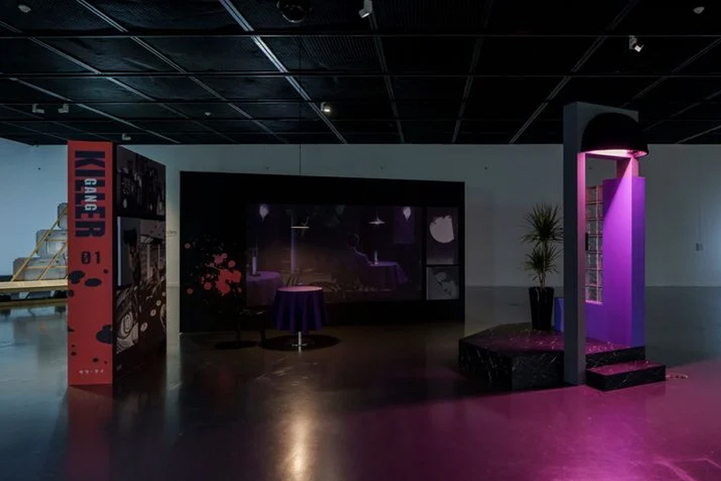 Sarah Lai, Gang Killer (2021). Exhibition view: One Escape at a Time, 11th Seoul Mediacity Biennale, Seoul Museum of Art, Seoul (8 September 2021–21 November 2021). Courtesy Seoul Mediacity Biennale. Photo: Cheolki Hong, glimworkers.