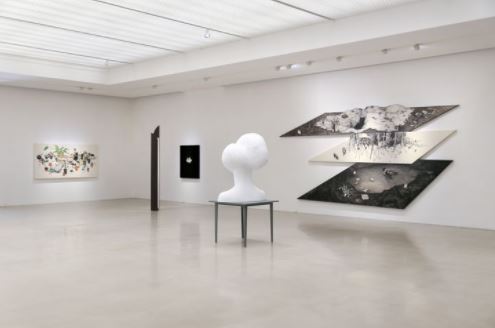 Exhibition view: The 13th Hesitation, Arario Gallery, Cheonan (13 April 2021–27 March 2022). Courtesy Arario Gallery.