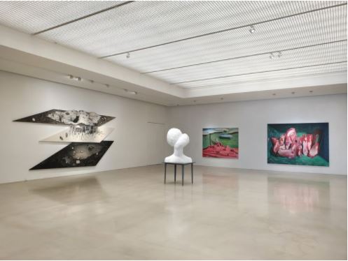 Exhibition view: The 13th Hesitation, Arario Gallery, Cheonan (13 April 2021–27 March 2022). Courtesy Arario Gallery.