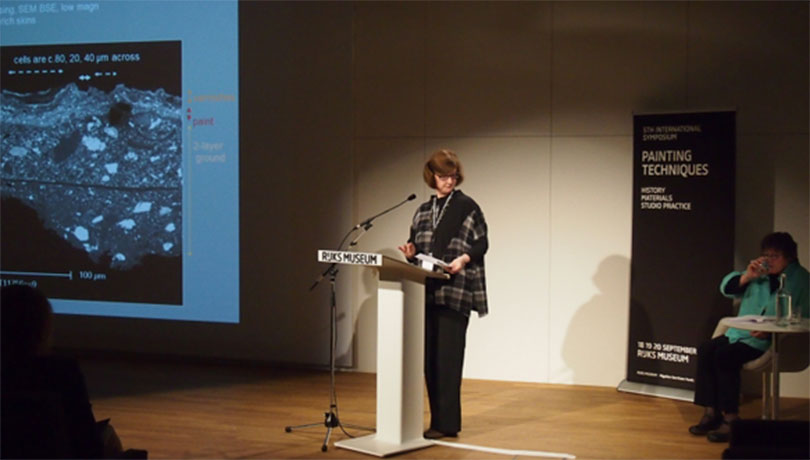 테이트 갤러리의 시니어 보존과학자, 조이스 타운센드(Joyce Townsend)의 학회발제 모습 (사진: 조자현)