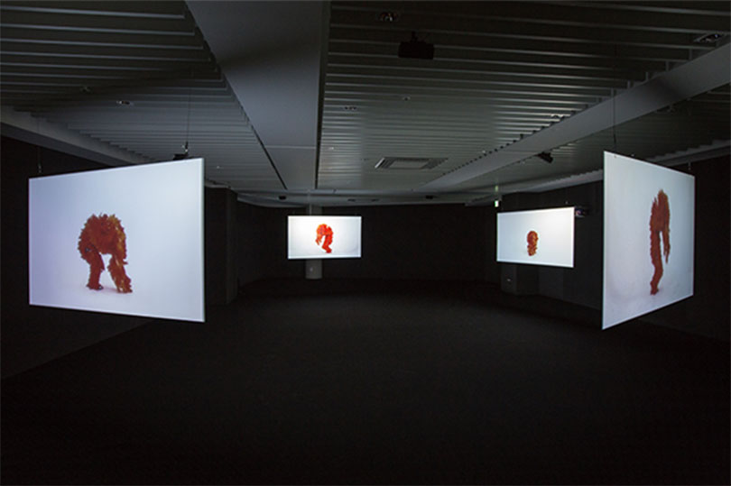 배영환, ‘추상동사-Can you remember?’, 2016, 4채널 영상, 6분 37초, 플랫폼-엘 전시 장면