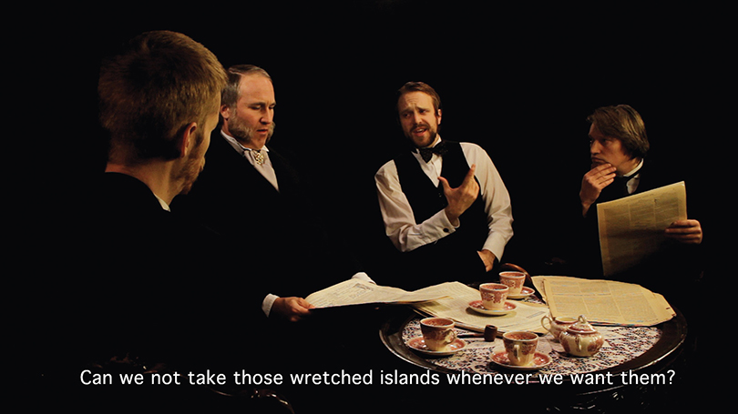 김아영, 〈PH 익스프레스〉, 2채널 비디오 약 31분, 2011 