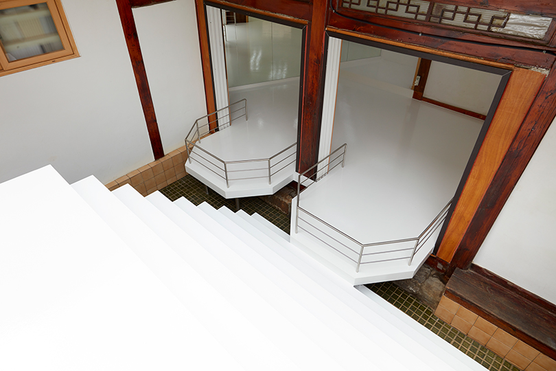 김동희〈3 Volumes〉