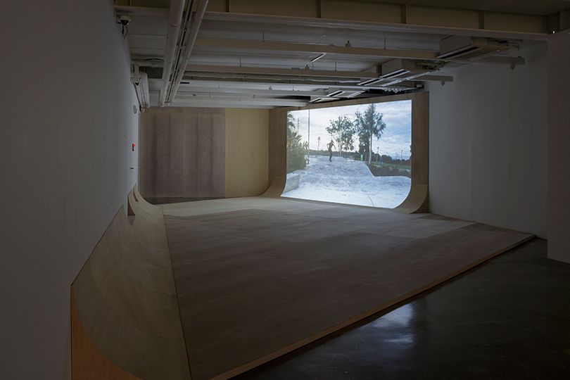 전소정〈광인들의 배〉