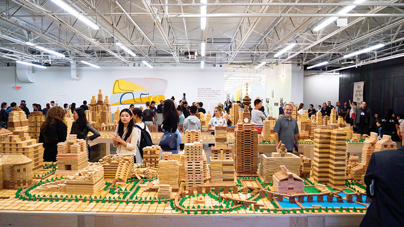 송 동(Song Dong), 〈Eating the City〉, 2017. Photography by Zhang Pengpeng, Courtesy of Beijing Contemporary Art Foundation(reception view at Mana Contemporary, NJ)