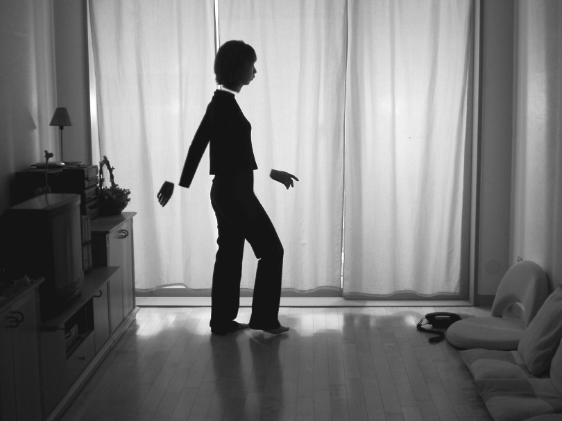 박화영, 〈별일 없지?〉, 2002-2003. 2채널 비디오, 5분 30초.