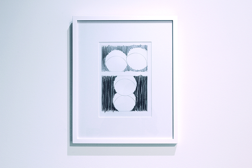 〈굴리기〉, 종이에 연필, 29.7×21cm, 2012, 이미지 인천아트플랫폼 제공.