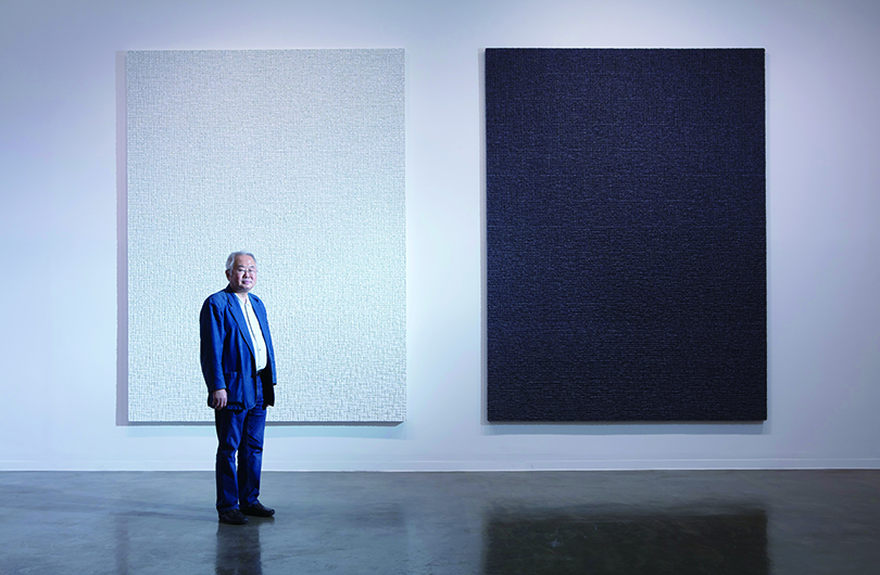 〈내재율(Internal Rhythm) 2020-67〉(사진 왼쪽) 캔버스에 아크릴 291.5X218.5cm 2020〈내재율(Internal Rhythm) 2015-25〉캔버스에 아크릴 259.5X182.5cm 2015. 사진 : 박흥순. 이미지 월간미술 제공. 