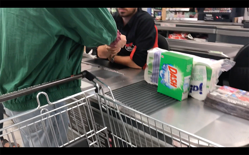 A Gentle Struggle, 2018, video installation, 2' 21'