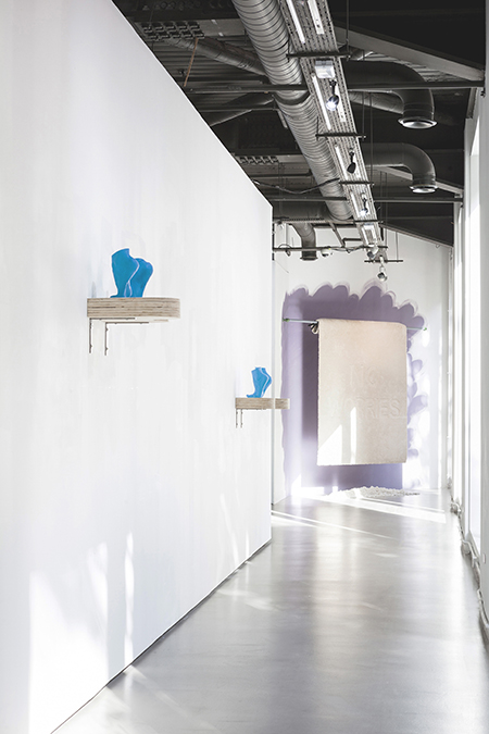 see you from here, 2018, Jesmonite, Jesmonite pigment, plywood, steel, acrylic paint, 36x50x39cm x 2. 