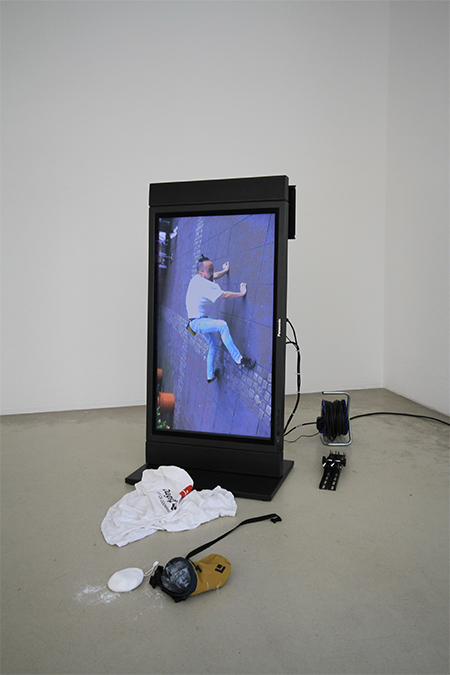 To Move Horizontally in a Vertical Manner, 2019, Performance, installation.