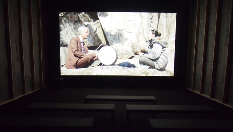 The exhibit offers visitors a chance to view films made by the two brothers of “PARKing CHANce,” including “Day Trip,” pictured above, featuring Song Kang-ho and Jeon Hyo-jeong.ⒸYOON SO-YEON 